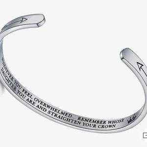 Inspirational bangle bracelet
